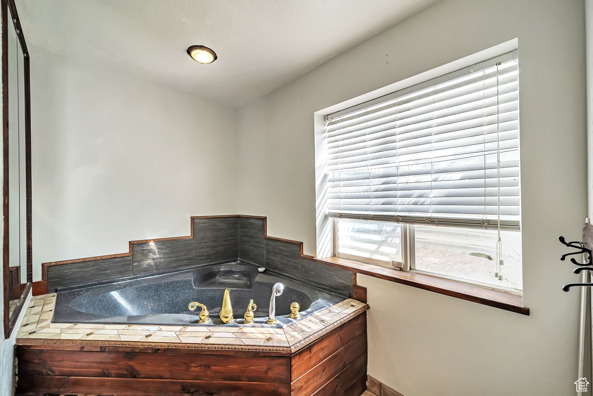 EAGLE POINT - Residential