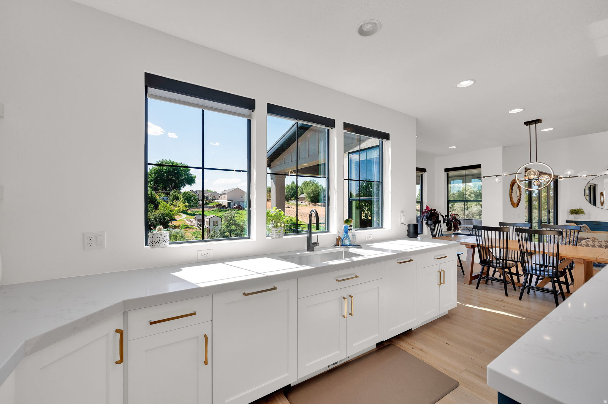 BIG WILLOW - Residential