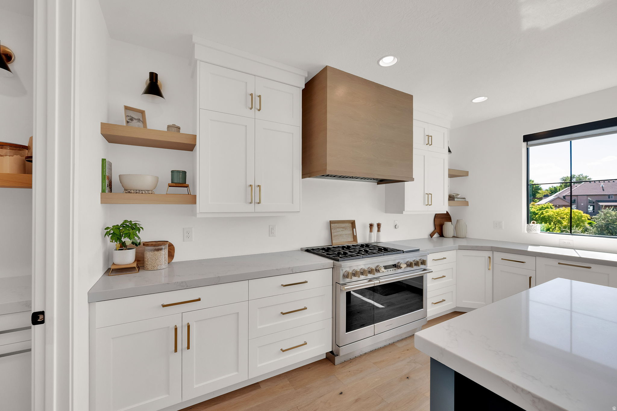 BIG WILLOW - Residential