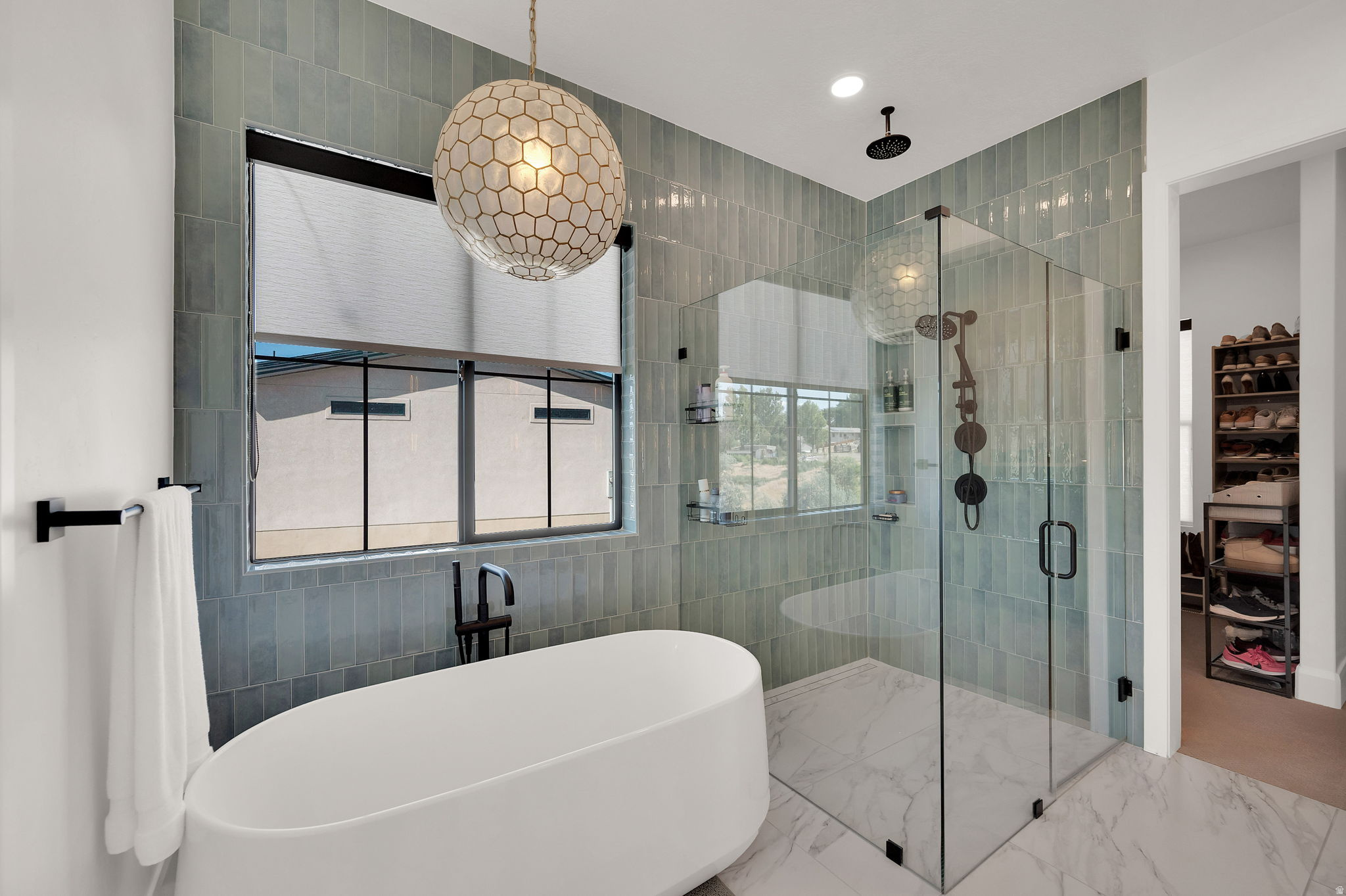 BIG WILLOW - Residential