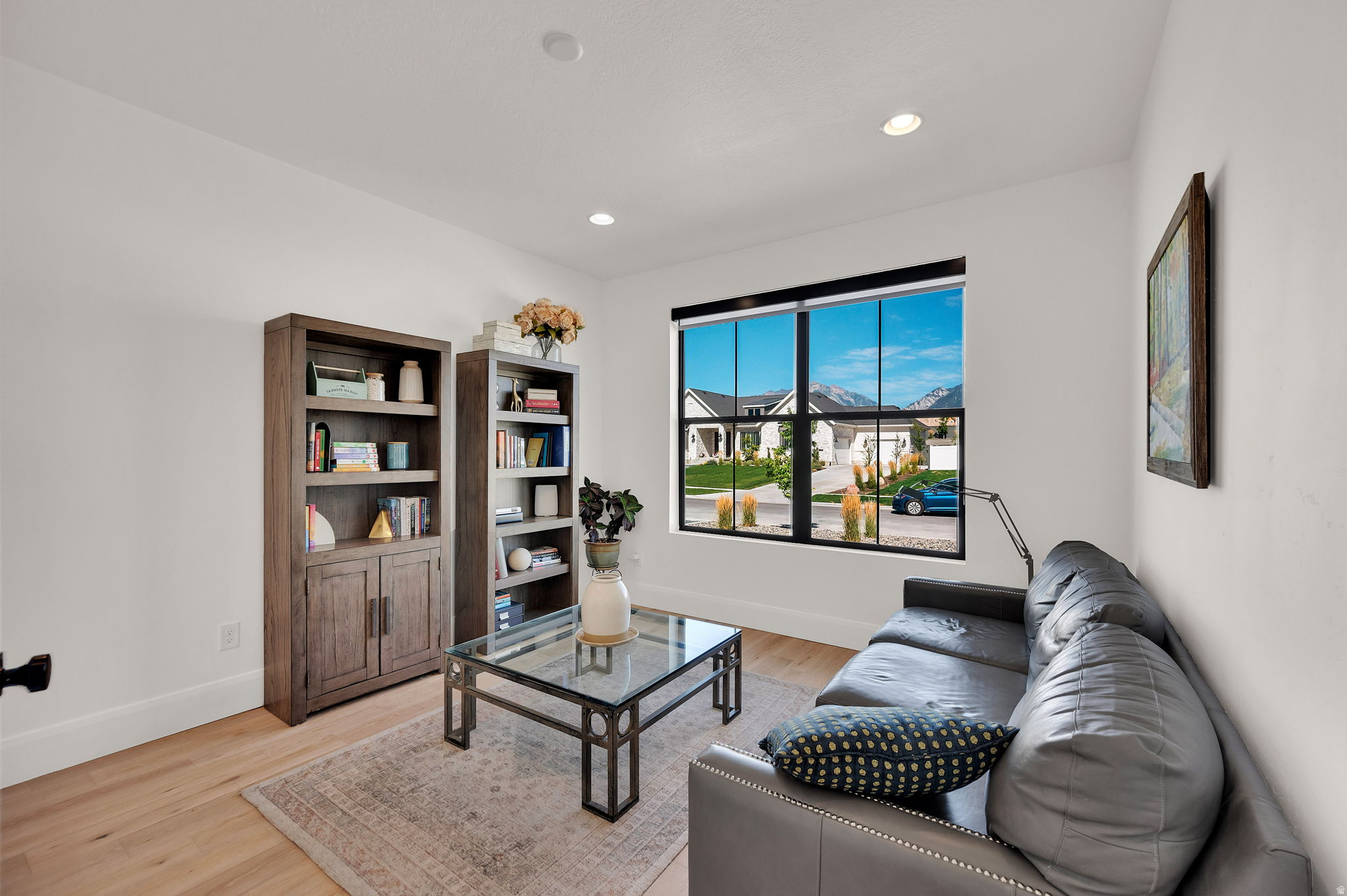 BIG WILLOW - Residential