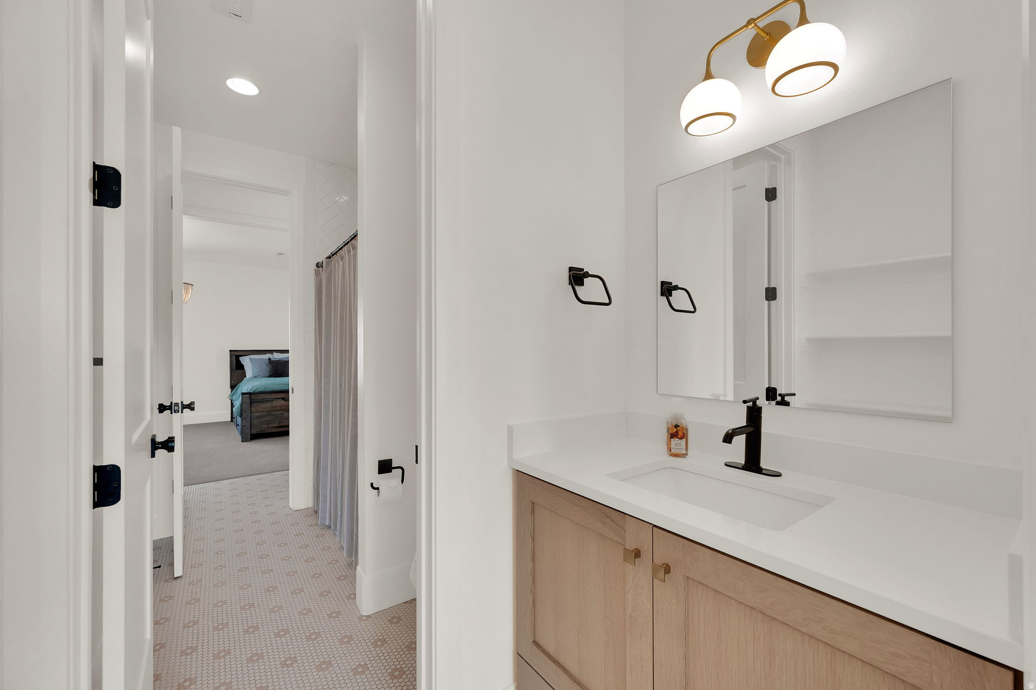 BIG WILLOW - Residential