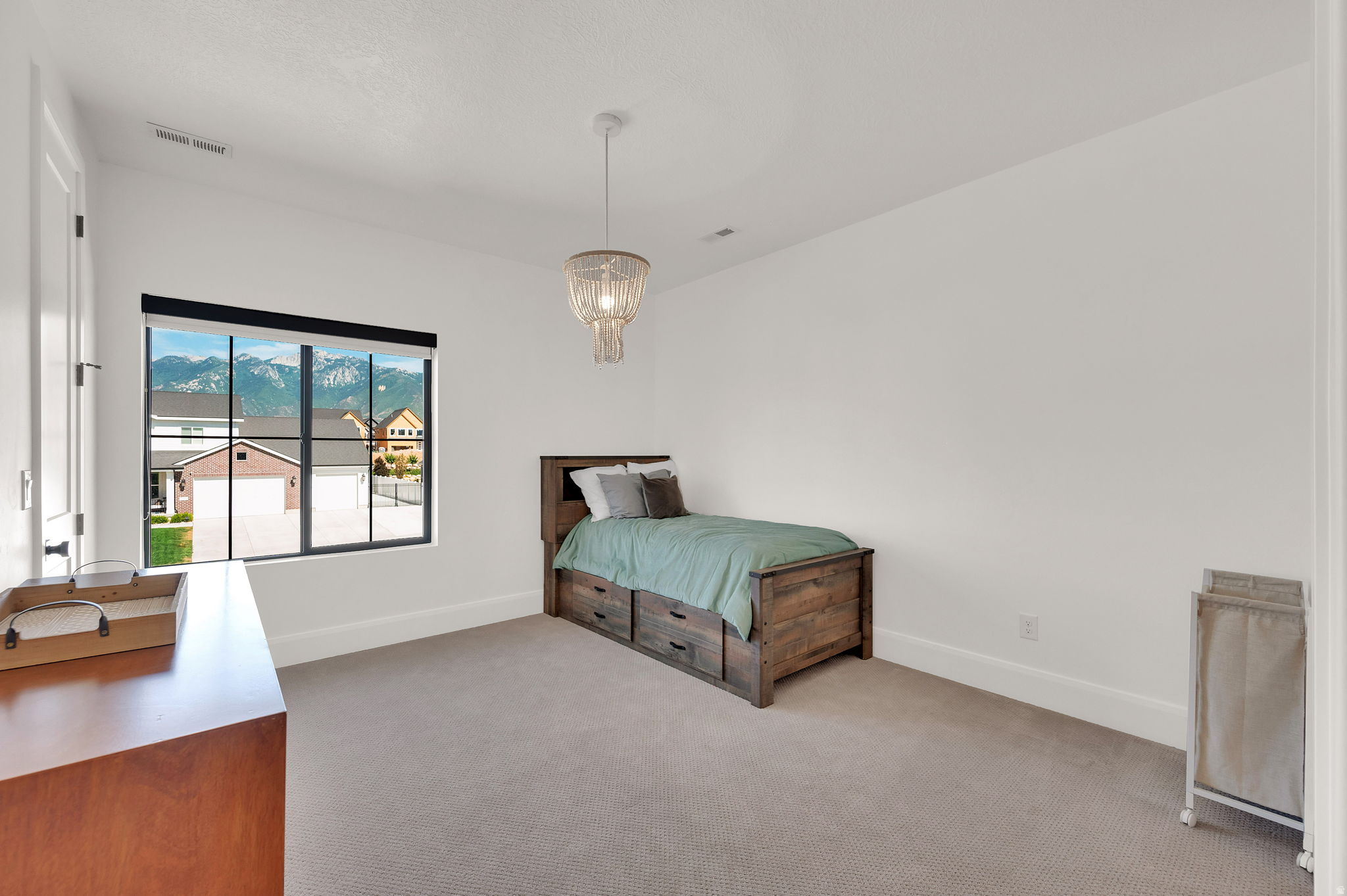 BIG WILLOW - Residential