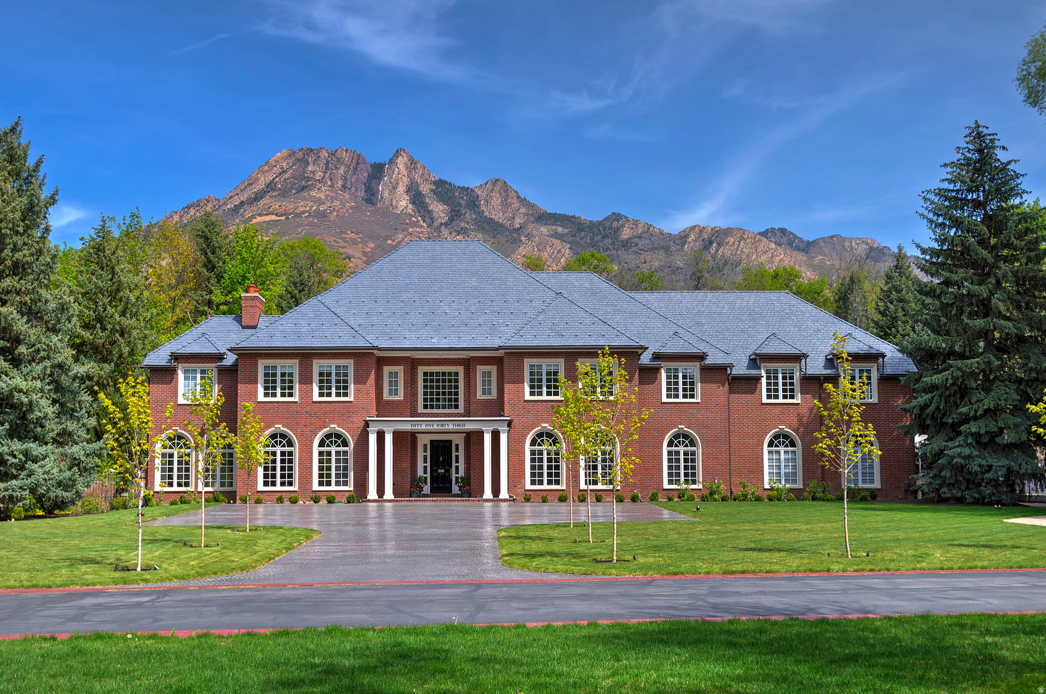 WALKER WOODS - Residential