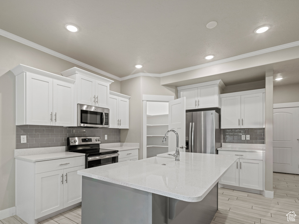 STONE CREEK CANYON - Residential