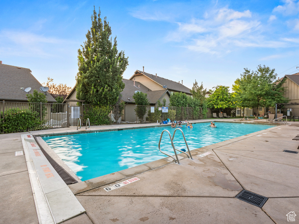 STONE CREEK CANYON - Residential