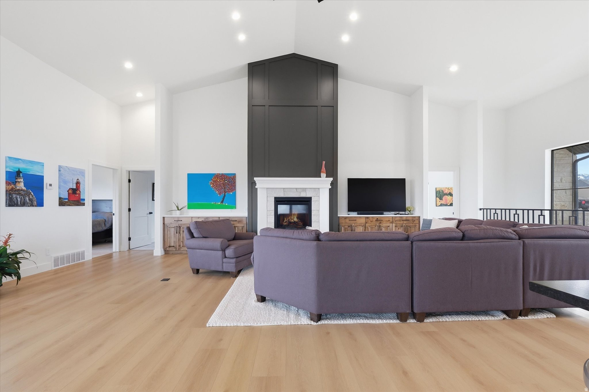 THE KNOLLS - Residential