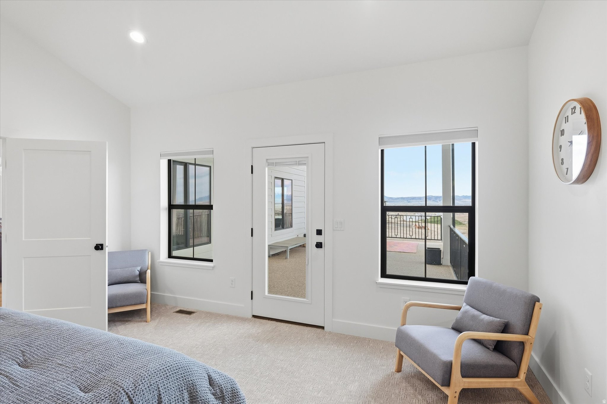 THE KNOLLS - Residential