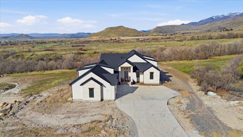 Tiny photo for 687 N CHERRY CREEK PKWY, Richmond, UT 84333 (MLS # 2144917)