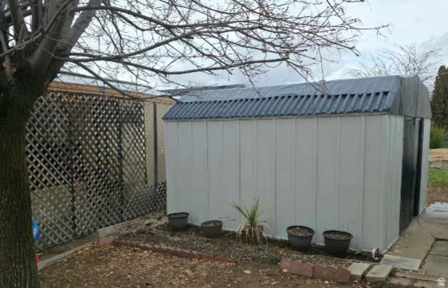 MONTE VISTA MOBILE HOME PARK - Residential