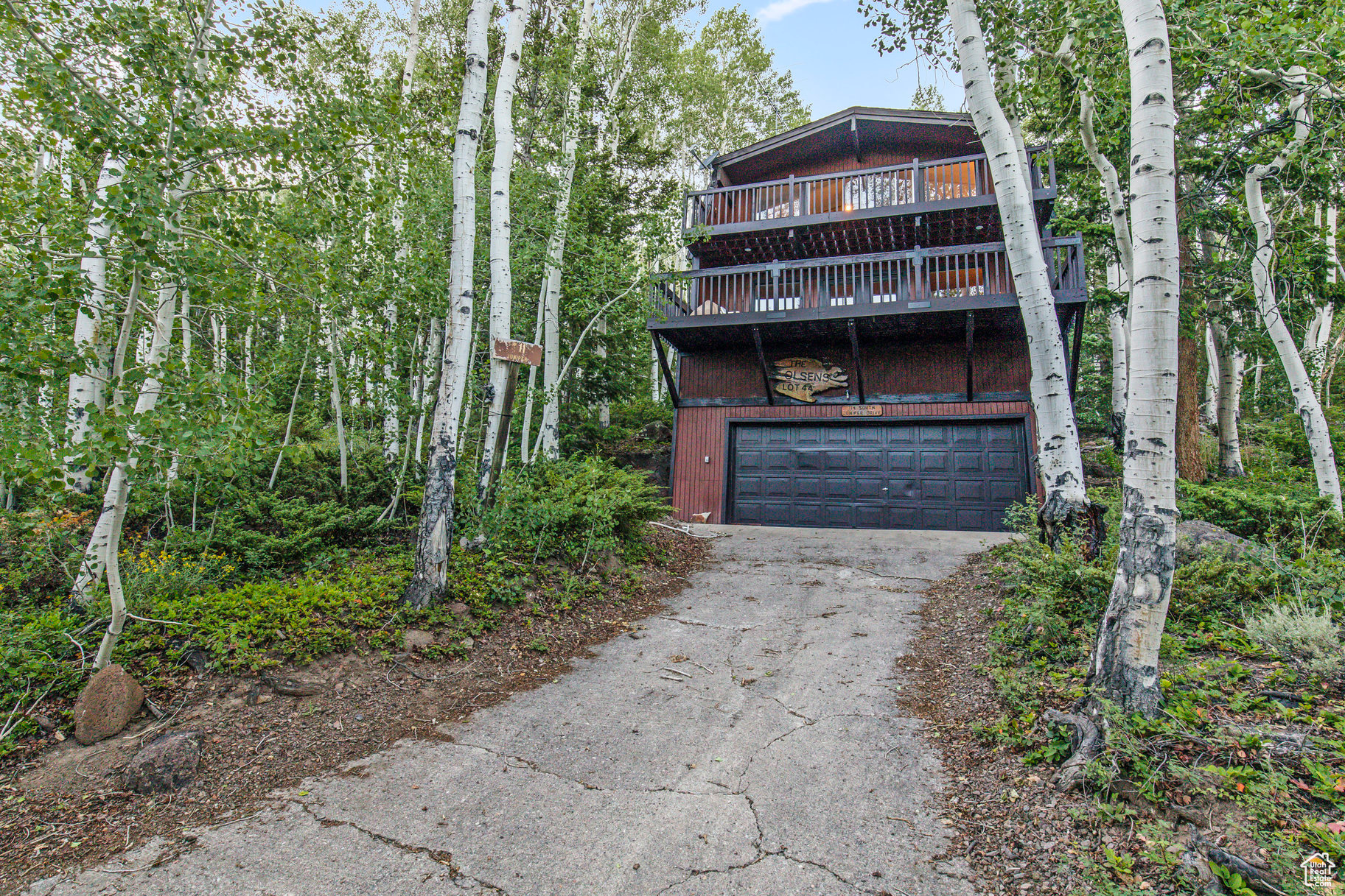 ASPEN HEART SUMMER HOMES - Residential