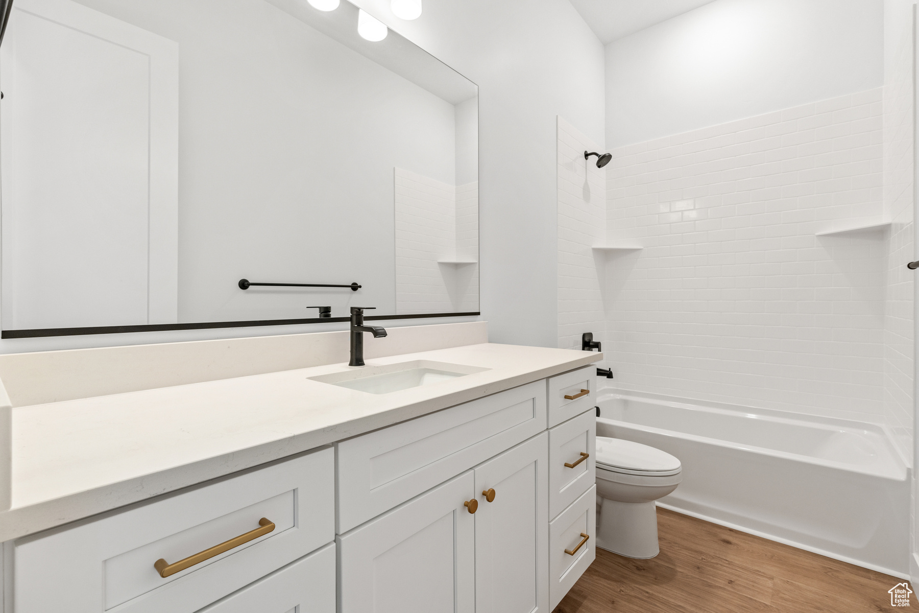 VISTAS AT SUMMIT RDG - Residential