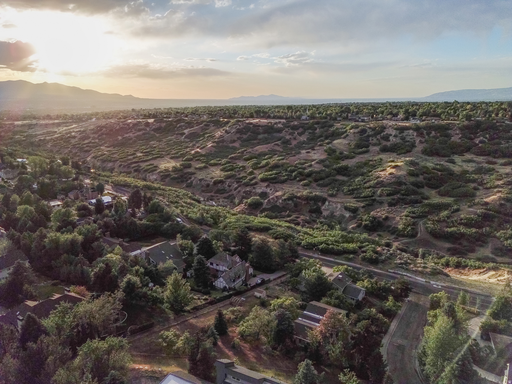 DIMPLE DELL RANCHETTES - Residential