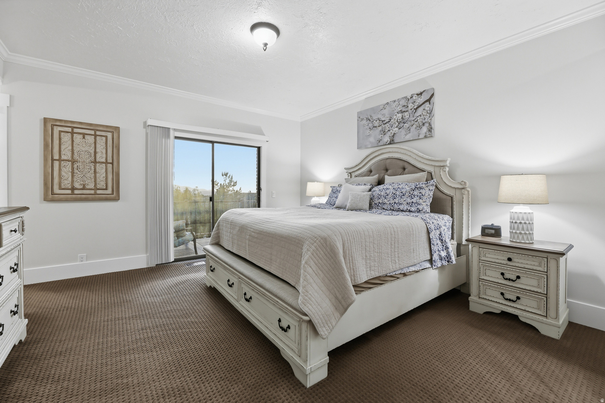 DIMPLE DELL RANCHETTES - Residential