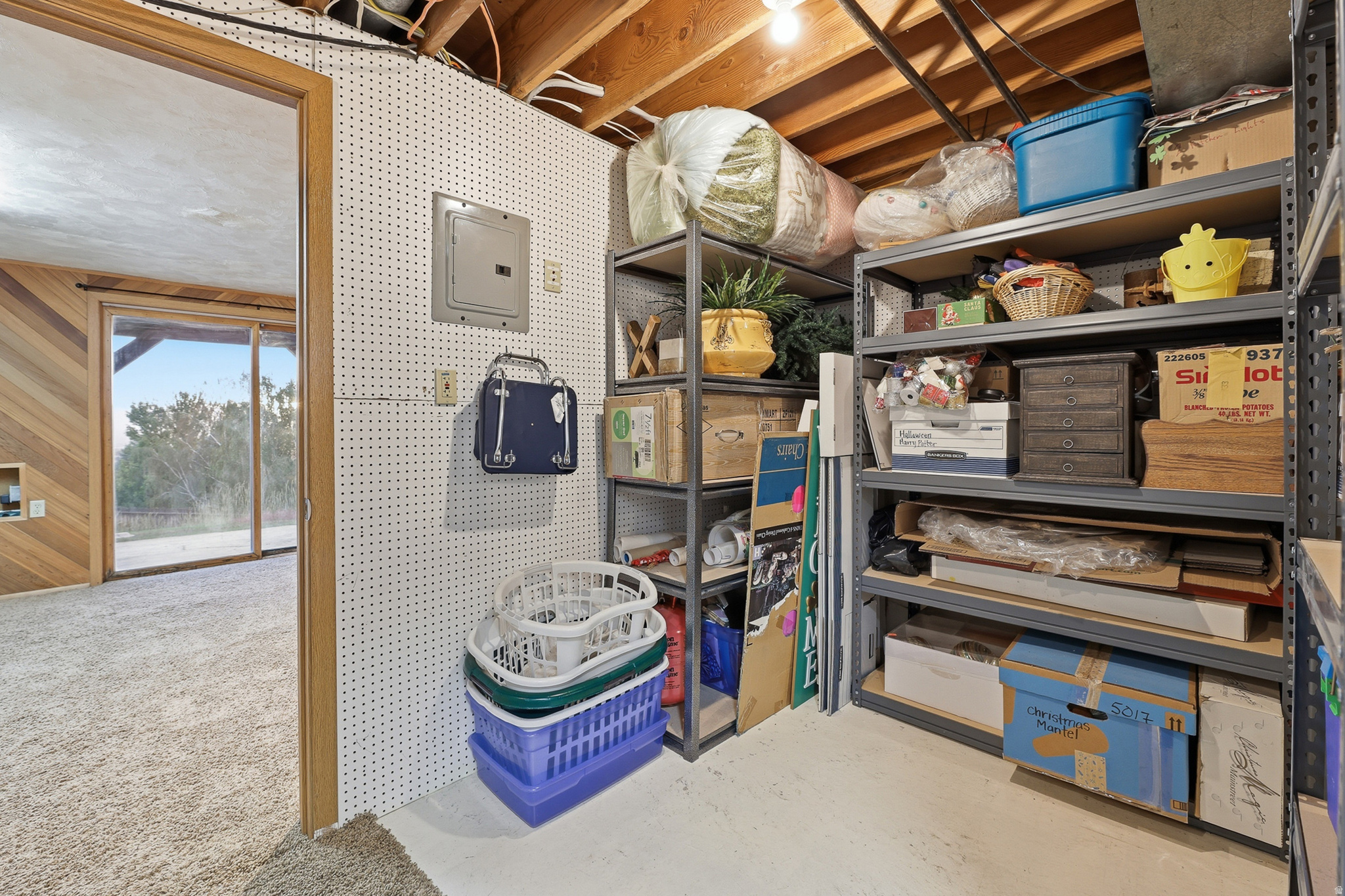 DIMPLE DELL RANCHETTES - Residential
