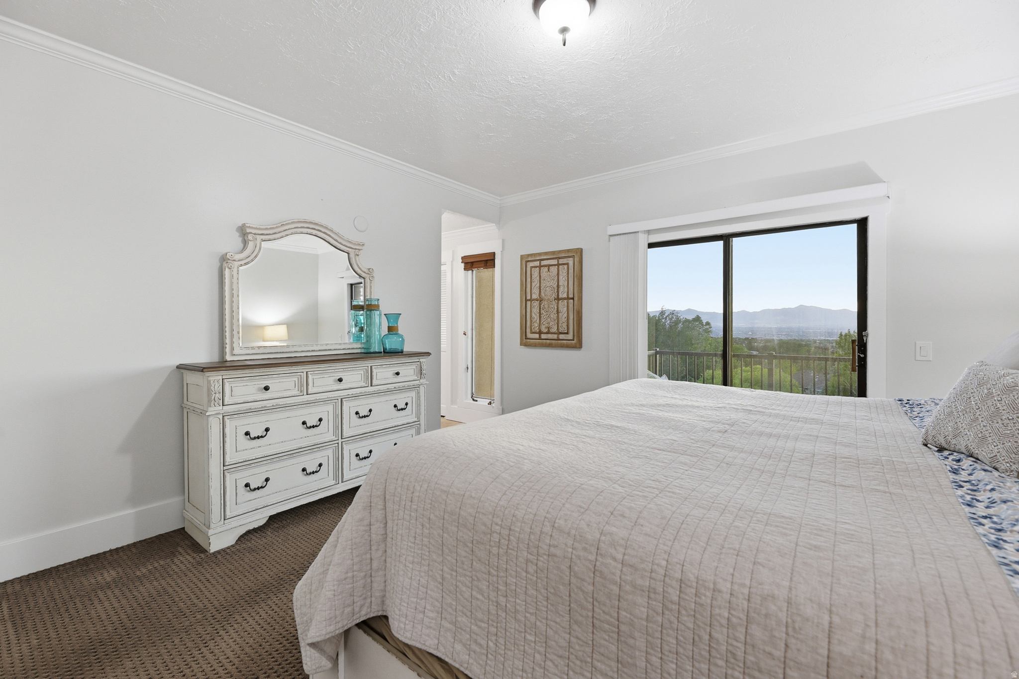 DIMPLE DELL RANCHETTES - Residential