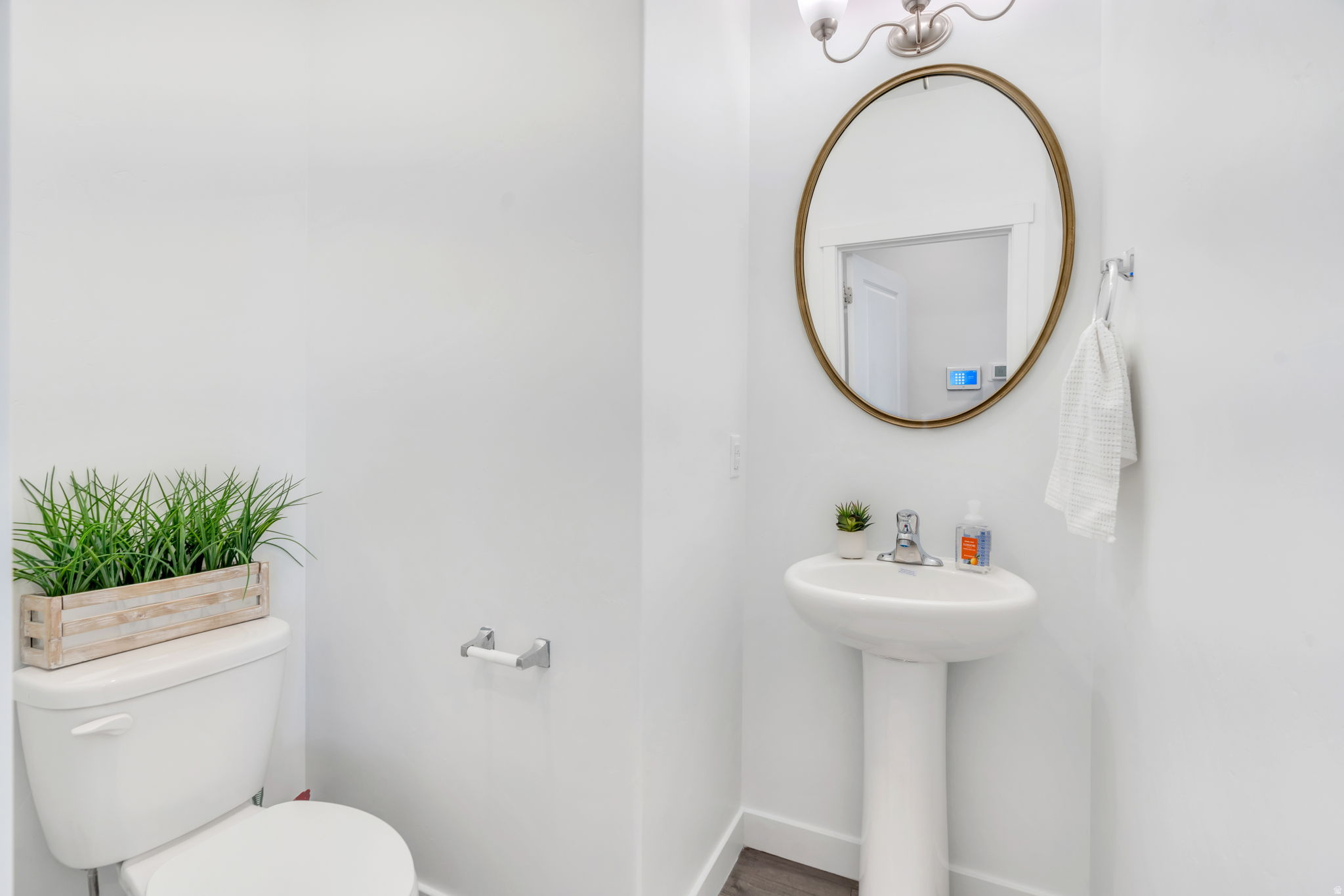 FOOTHILL VILLAGE - Residential