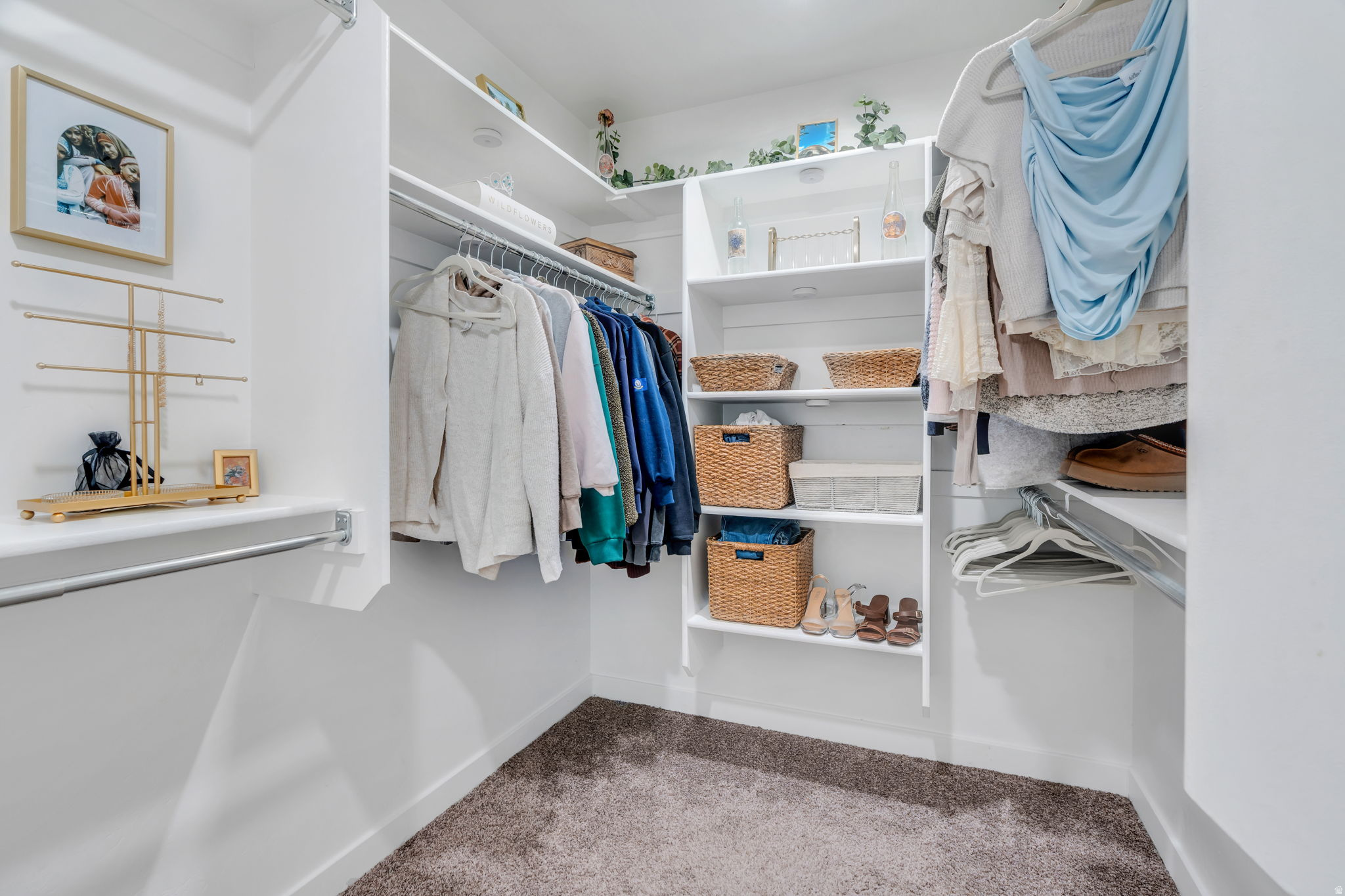 FOOTHILL VILLAGE - Residential