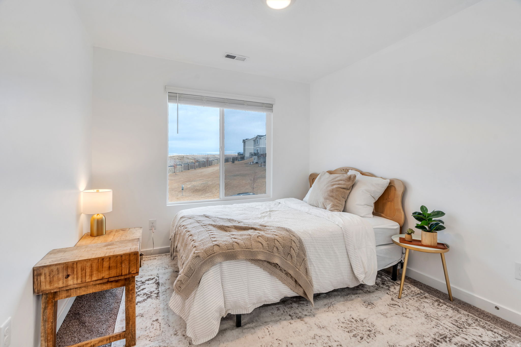 FOOTHILL VILLAGE - Residential