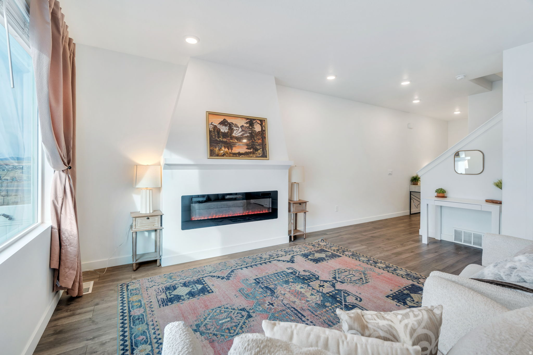 FOOTHILL VILLAGE - Residential