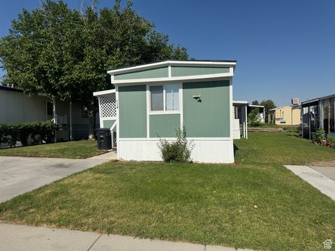 Tiny photo for 5075 W 4700 S #114, Salt Lake City, UT 84118 (MLS # 2103178)