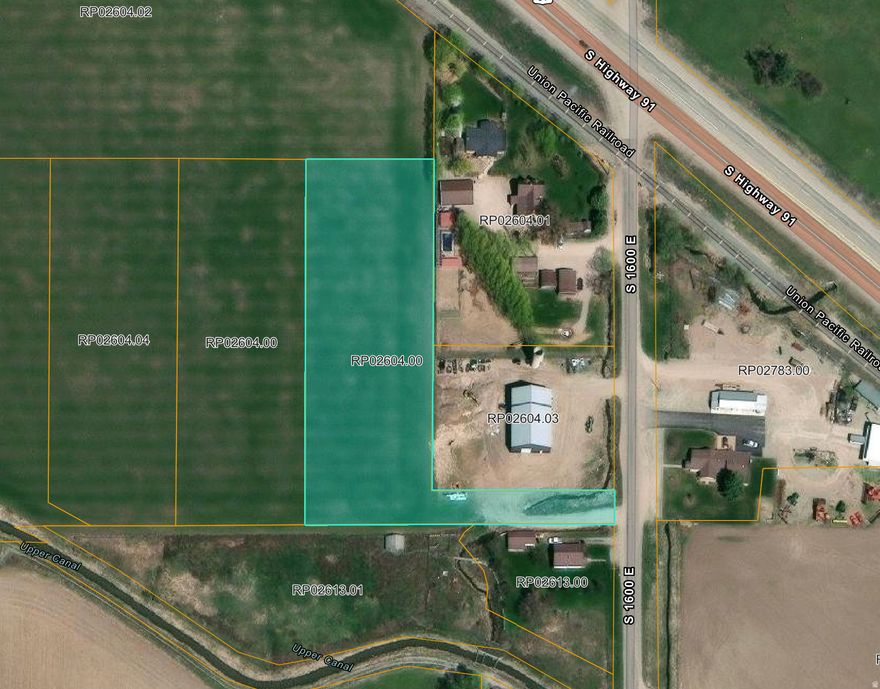 This is your last chance. Looking for a ready to build commercial/industrial lot? Here you go, start building this spring on this 2.25 acre flat lot. Three phase power stubbed . Almost any other property in Franklin County will require a rezone!