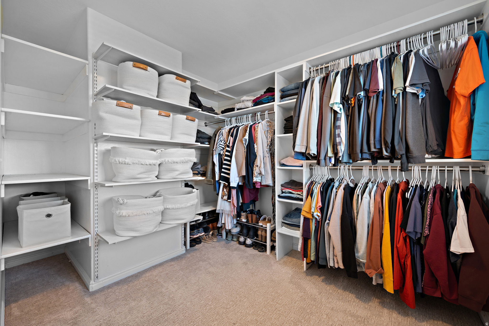 NORTH LAKE - Residential