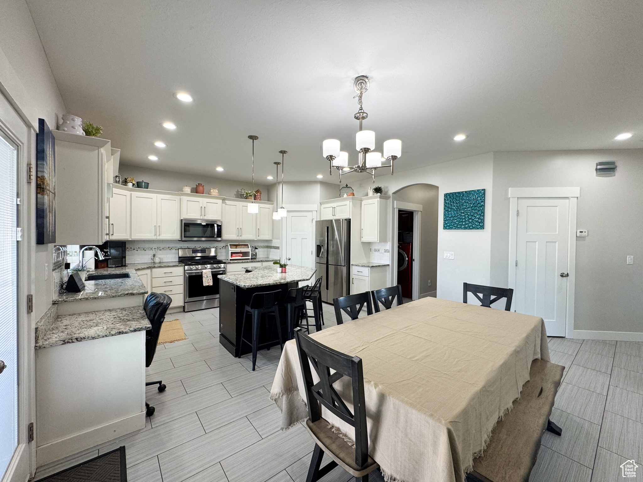 862 W Weaver Ln, Layton, Utah image 9