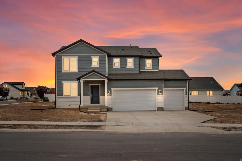 Photo of 812 N 260 E #209, Santaquin, UT 84655 (MLS # 2167830)