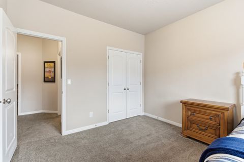 Tiny photo for 3312 W HARVEST GROVE WAY S, South Jordan, UT 84095 (MLS # 2121648)