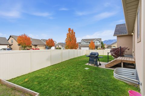 Tiny photo for 3312 W HARVEST GROVE WAY S, South Jordan, UT 84095 (MLS # 2121648)
