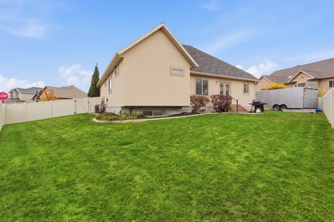 Tiny photo for 3312 W HARVEST GROVE WAY S, South Jordan, UT 84095 (MLS # 2121648)