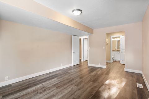 Tiny photo for 241 W GARDEN PARK PARK, Orem, UT 84057 (MLS # 2138441)