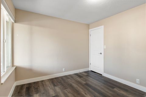 Tiny photo for 241 W GARDEN PARK PARK, Orem, UT 84057 (MLS # 2138441)