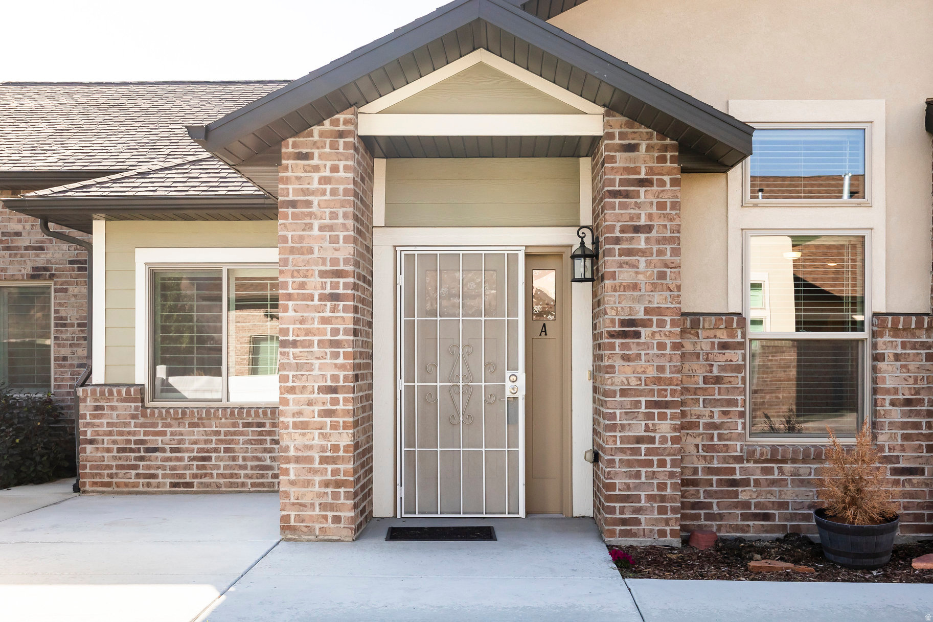 DIGNITY COTTAGES - Residential