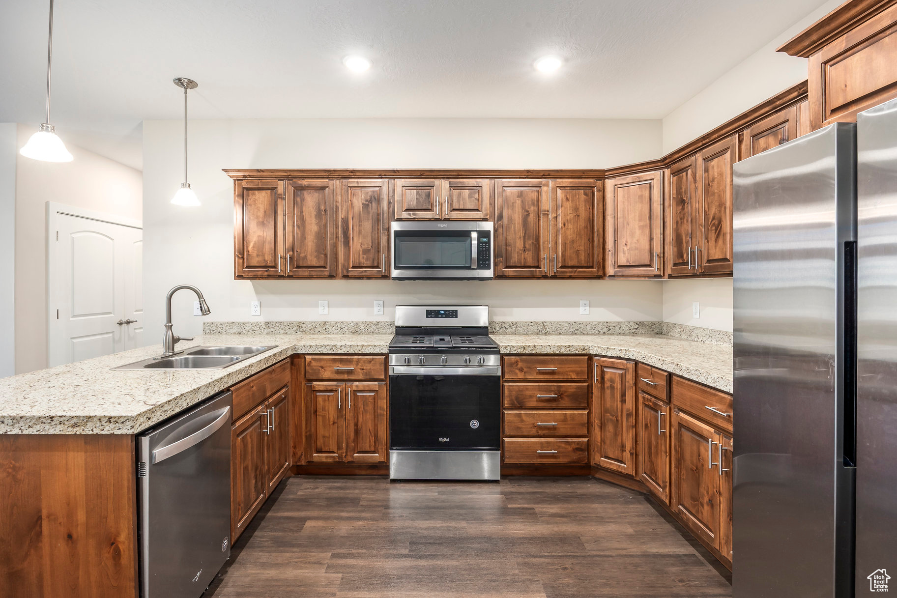 DIGNITY COTTAGES - Residential