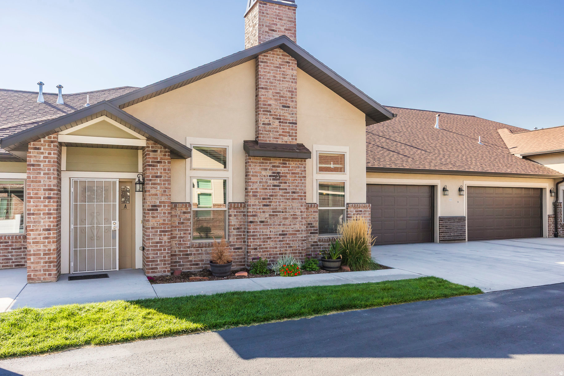 DIGNITY COTTAGES - Residential