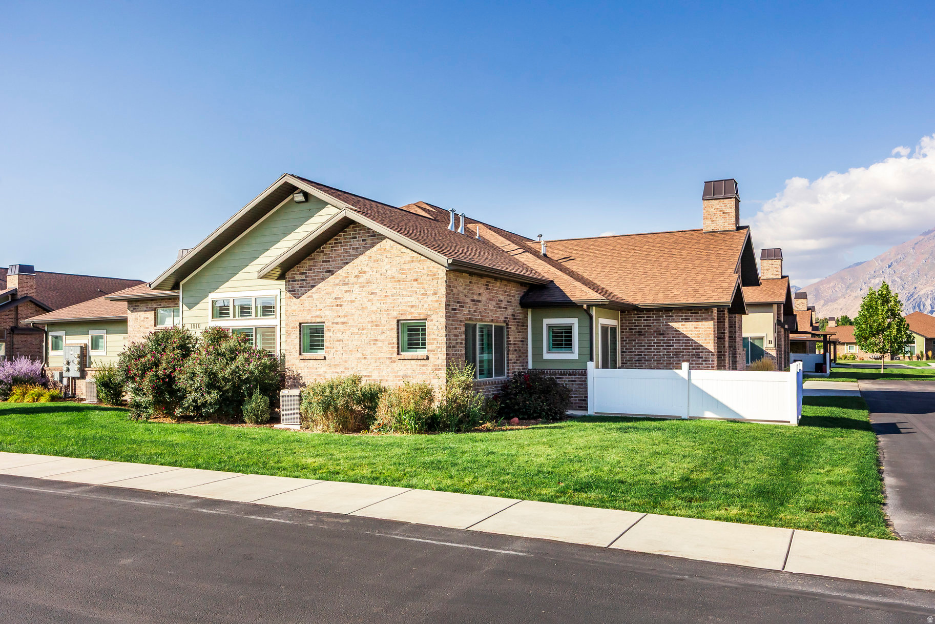 DIGNITY COTTAGES - Residential