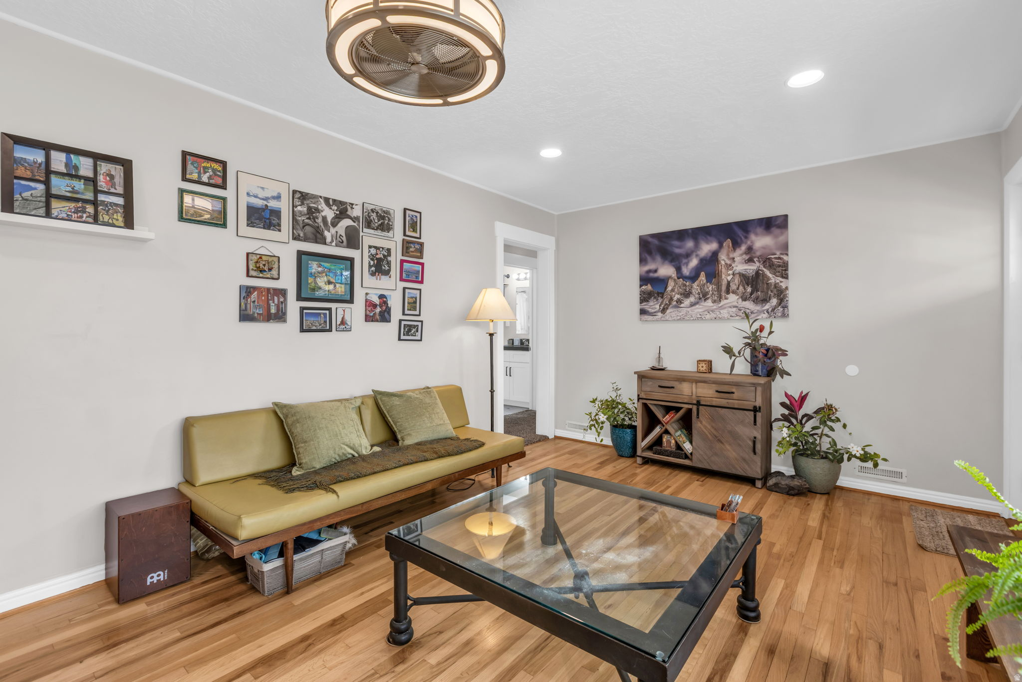 STEFFENSEN HEIGHTS S - Residential