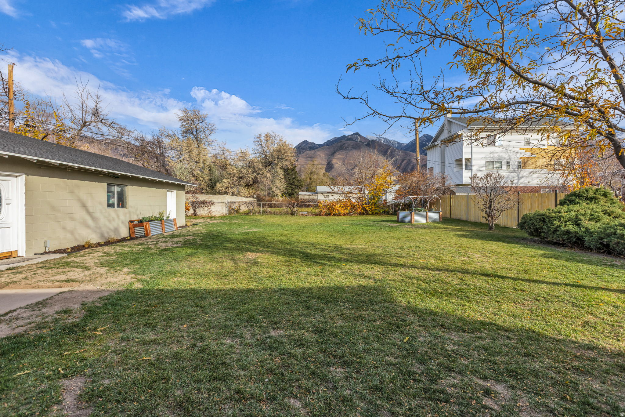 STEFFENSEN HEIGHTS S - Residential