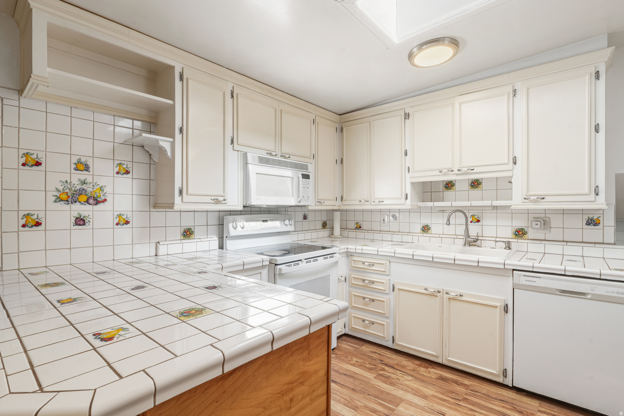 ACADEMY PARK #3 - Residential