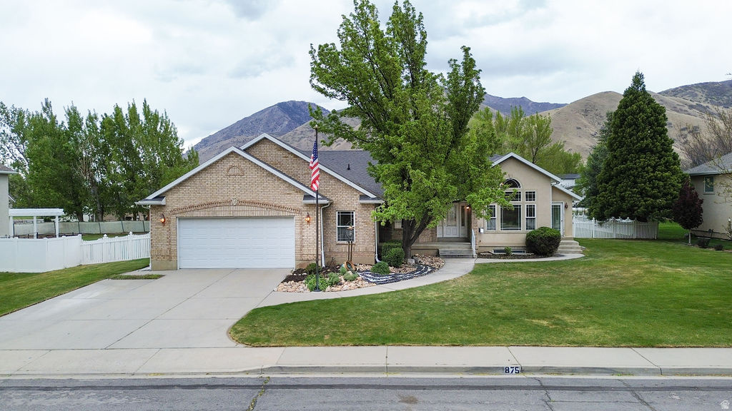 MOUNTAIN VIEW - Residential