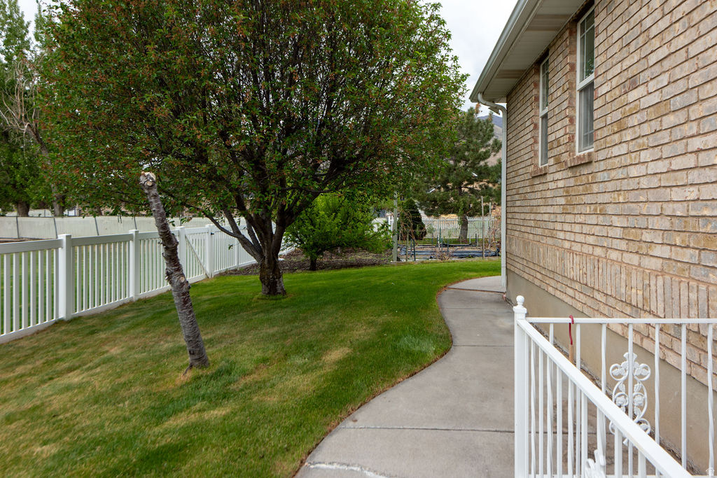 MOUNTAIN VIEW - Residential