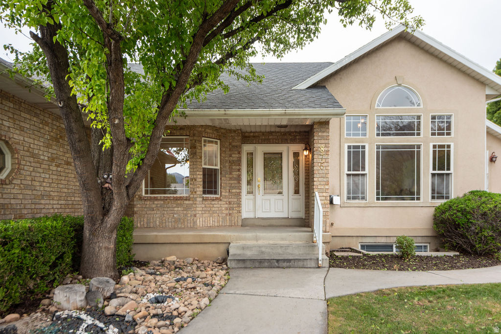MOUNTAIN VIEW - Residential