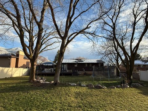 Tiny photo for 668 E 3050 N, North Ogden, UT 84414 (MLS # 2141742)