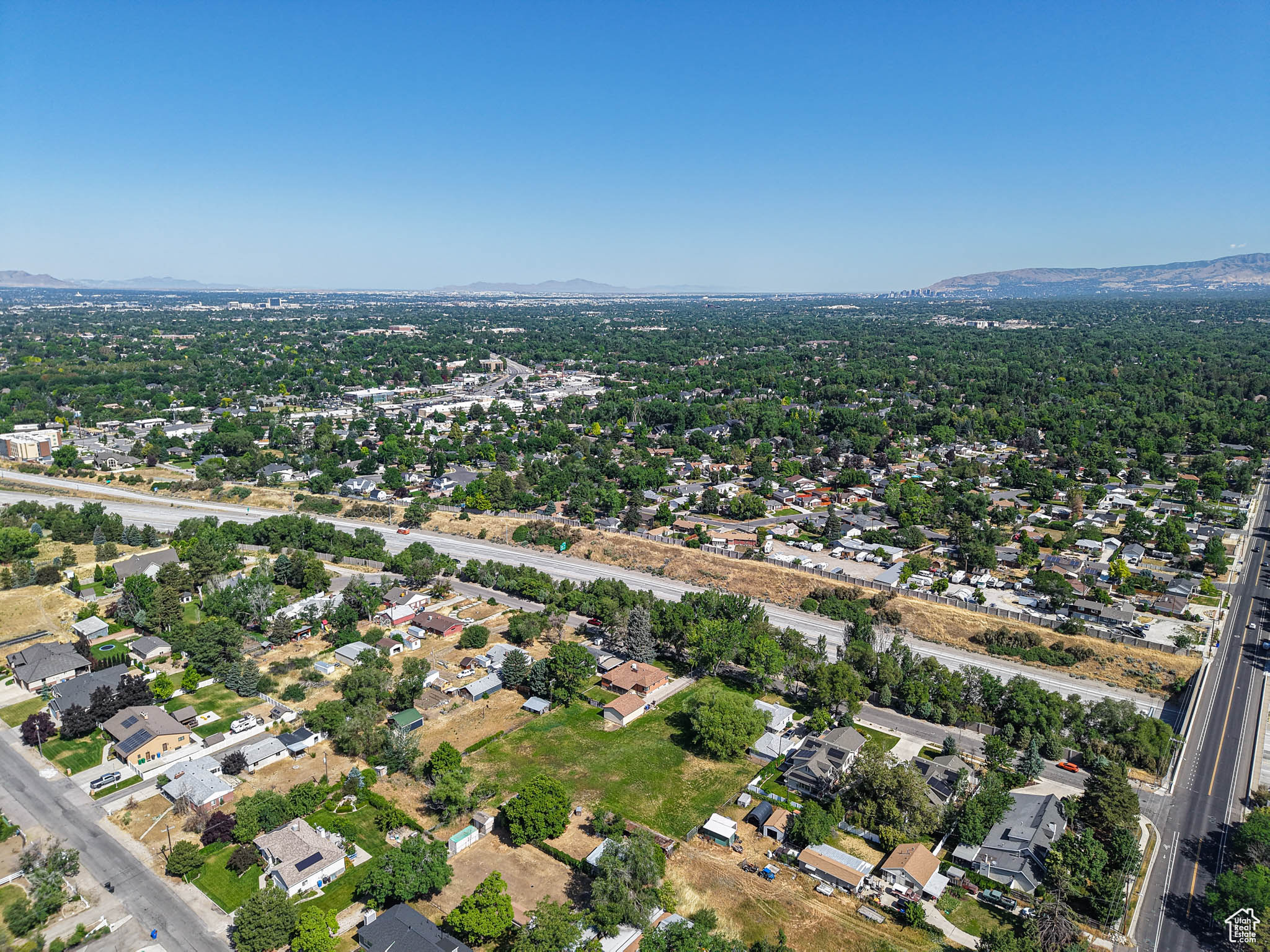 ELLISON WOODS - Residential