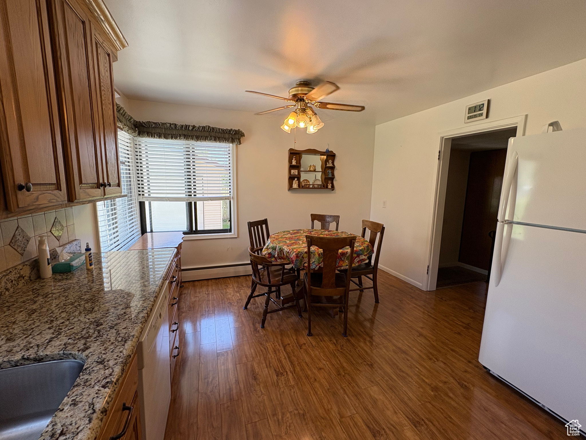 ELLISON WOODS - Residential