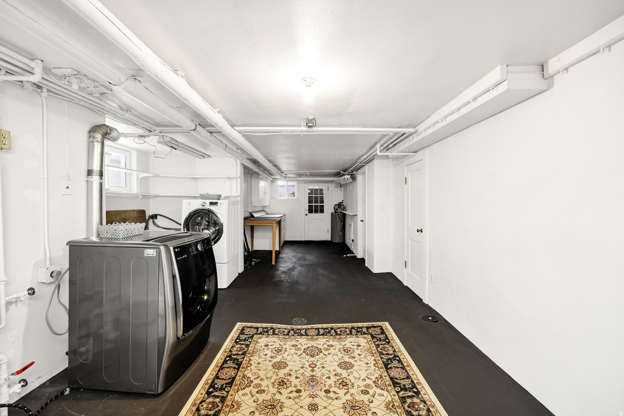 TEMPLE VIEW - Residential