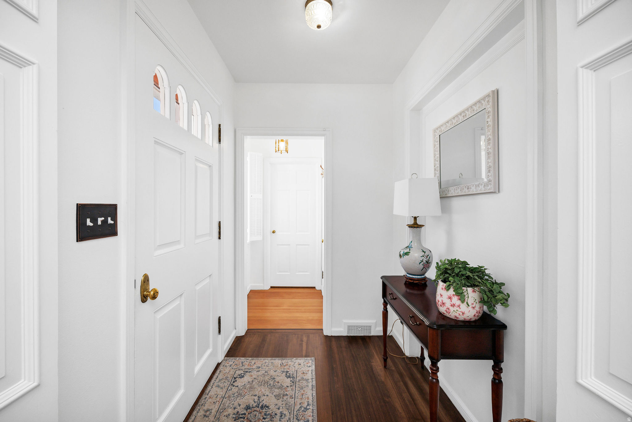 TEMPLE VIEW - Residential