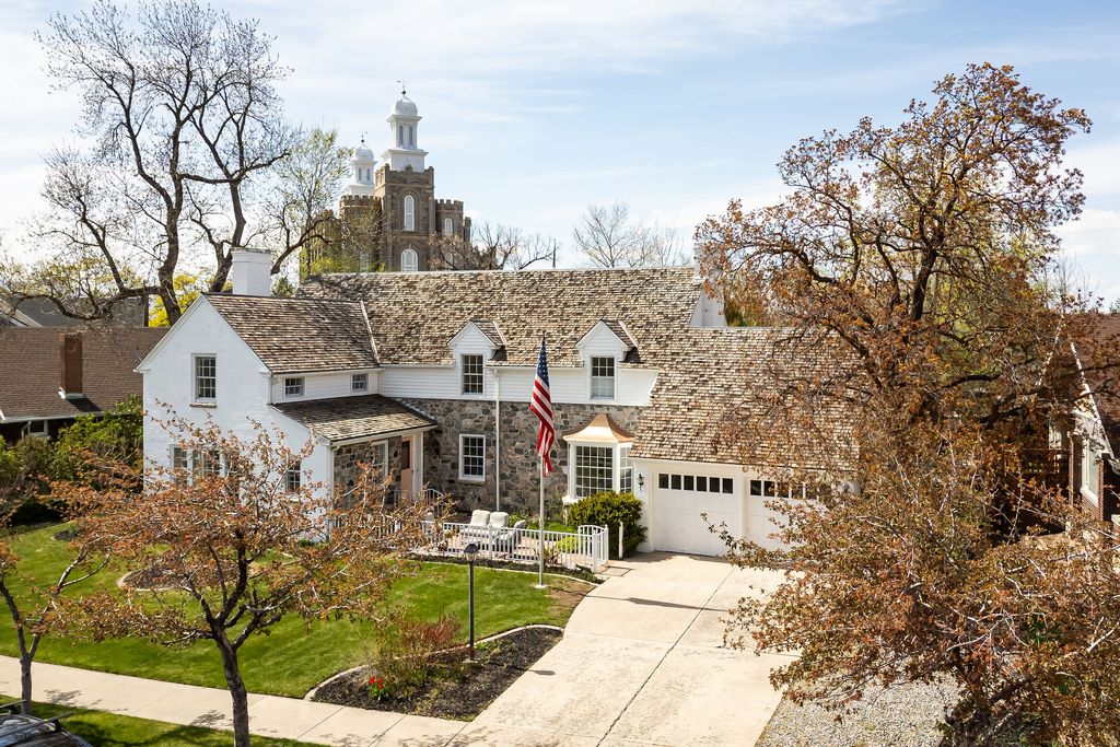 Photo of 341 E BOULEVARD, Logan, UT 84321 (MLS # 2146490)